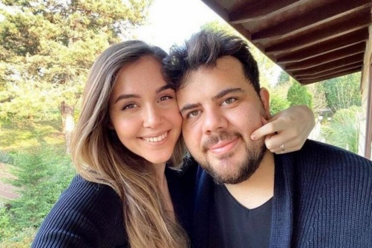 Berfu Yenenler &ccedil;irkin mesajı ifşa etti!
