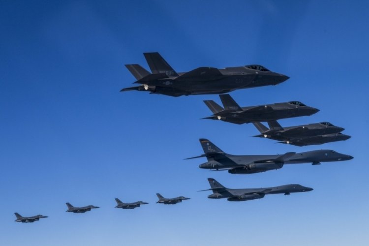 ABD, Japonya ve G&uuml;ney Kore'den ortak tatbikat