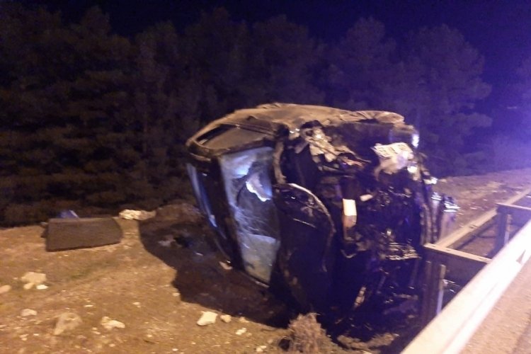 Siirt'te otomobil şarampole yuvarlandı: &Ccedil;ok sayıda yaralı var