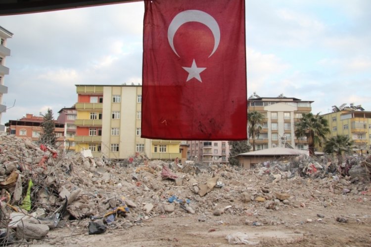 Şehit oğlunun adının yaşatıldığı apartmanda hayatını kaybetti