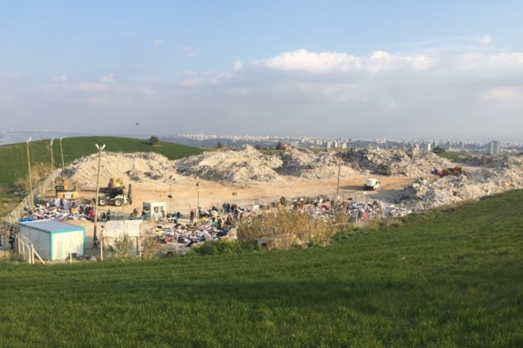 Adana'da tez hazırlığı i&ccedil;in &ccedil;ıktığı evde hayatını kaybetti
