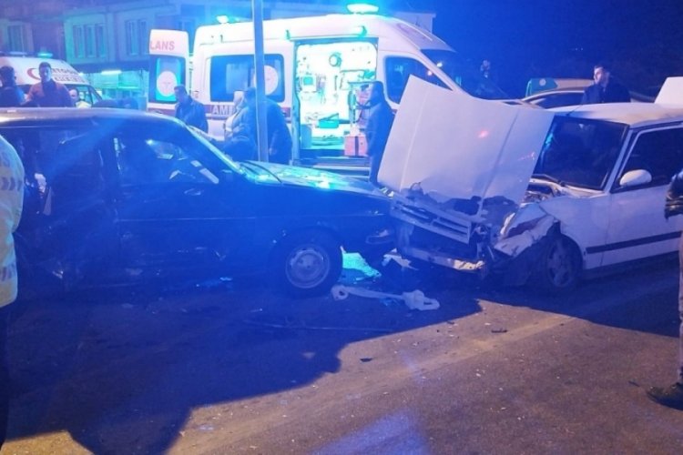 Muğla Fethiye'de iki otomobil &ccedil;arpıştı: 10 yaralı