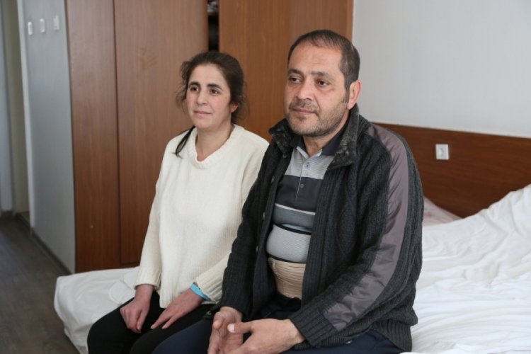 5 kişilik aile kendi imkanları ile enkaz altından kurtuldu