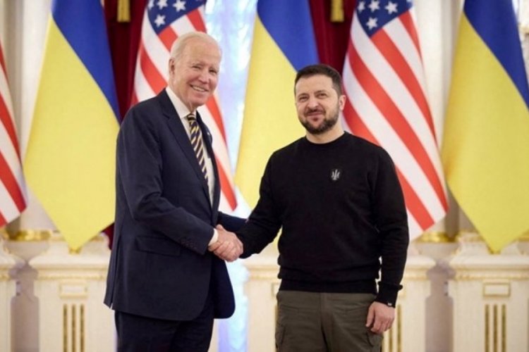 Biden'den Kiev'e s&uuml;rpriz ziyaret
