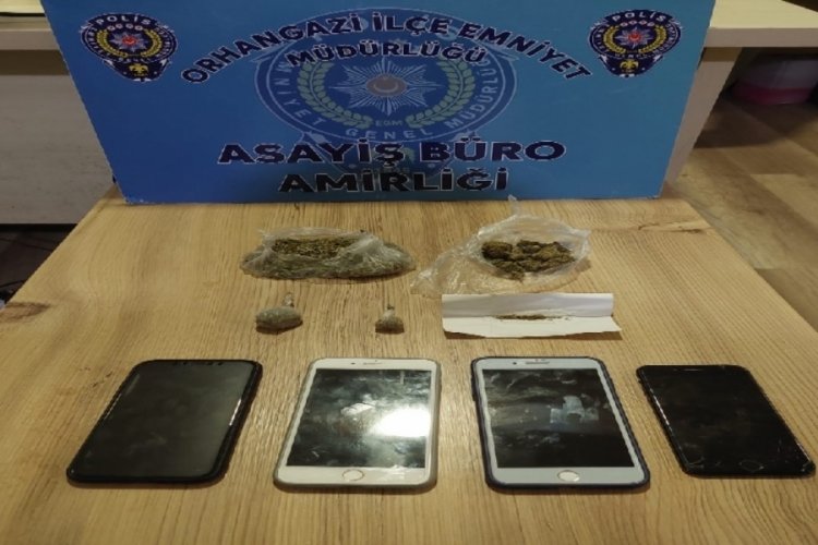 Bursa'da uyuşturucu tacirlerine darbe &uuml;st&uuml;ne darbe!