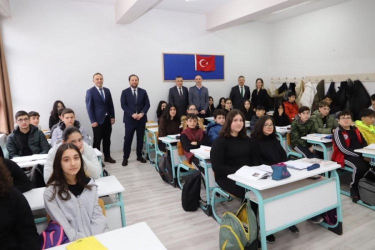 Bursa'da 2022-2023 eğitim &ouml;ğretim yılının ilk ders zili &ccedil;aldı