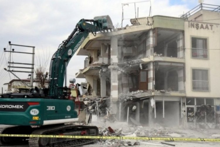 Osmaniye'de 352 bina acilen yıkılacak