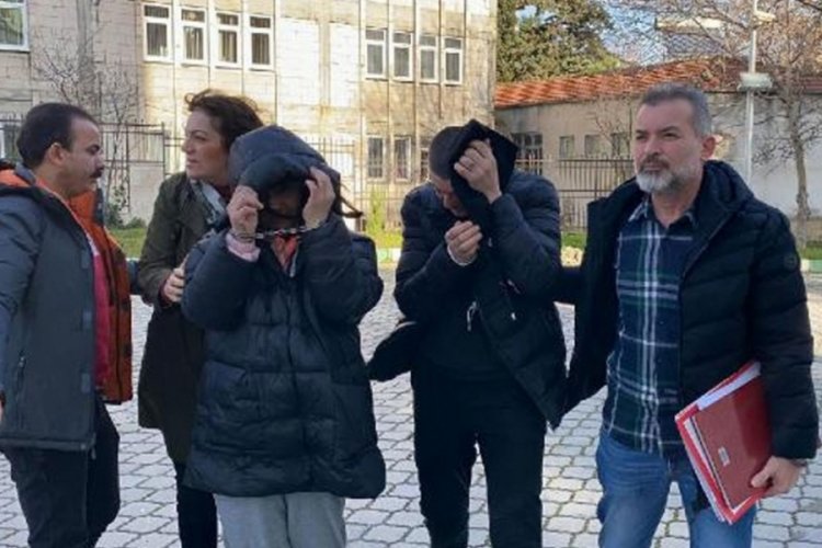 Cezaevinden yeni &ccedil;ıkan sevgililer yine aynı su&ccedil;tan yakalandı