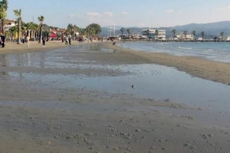 Ege Denizi'ndeki su &ccedil;ekilmesi ile depremler arasında ilişki var mı?