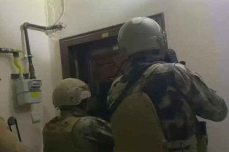 İstanbul'da 'şebeke' operasyonu: 28 g&ouml;zaltı