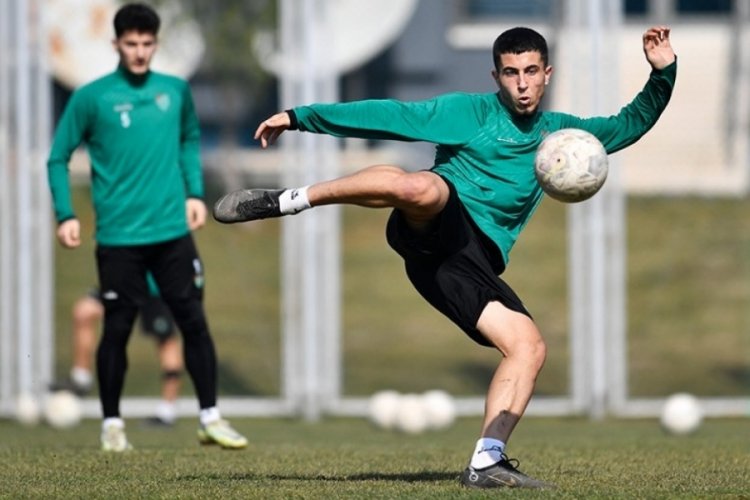 Bursaspor'da Amed hazırlıkları s&uuml;r&uuml;yor
