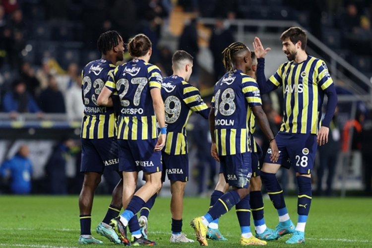 Depremzedelere yardım i&ccedil;in Fenerbah&ccedil;e ile Zenit, m&uuml;cadele edecek