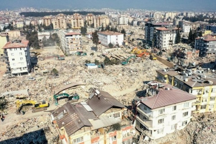 Hatay'da yan sanayi bitti: Bin 700 işletme yıkıldı