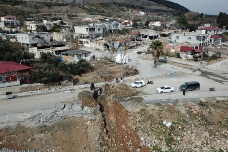 Gaziantep'te 200 evden 10'u ayakta kaldı