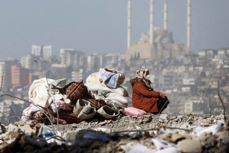Depremde can kaybı 42 bin 310'a y&uuml;kseldi