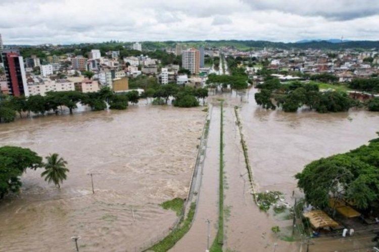 Brezilya'da sel kaynaklı &ouml;lenlerin sayısı 46 oldu