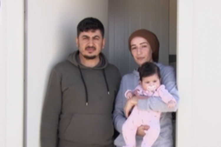 Cumhurbaşkanı Erdoğan'ın ziyaret ettiği depremzede aile o anları anlattı