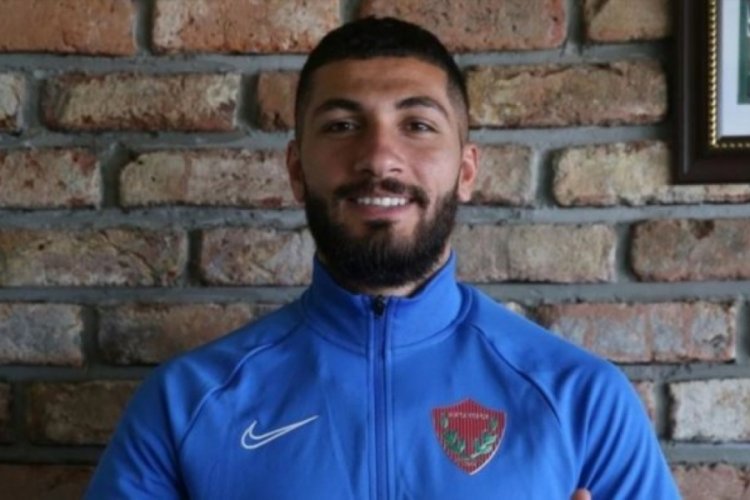 &Uuml;mraniyespor, Kamil Ahmet'i kadrosuna dahil etti