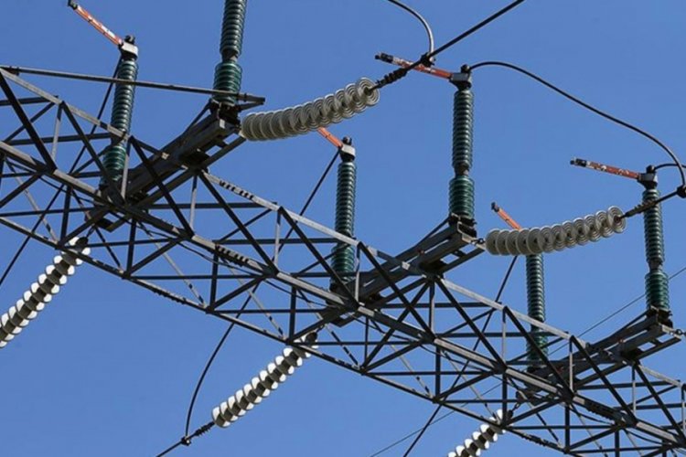 Deprem b&ouml;lgesinde elektrik ve doğalgaz sorunu kalmadı