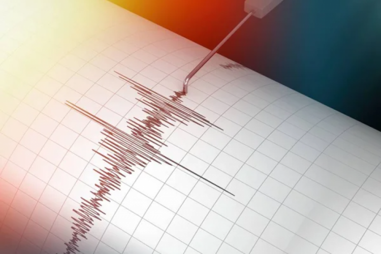 Hatay'da 4.3 b&uuml;y&uuml;kl&uuml;ğ&uuml;nde deprem