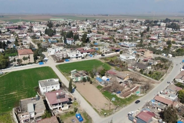 Hatay'ın en k&uuml;&ccedil;&uuml;k il&ccedil;esi Kumlu, havadan g&ouml;r&uuml;nt&uuml;lendi