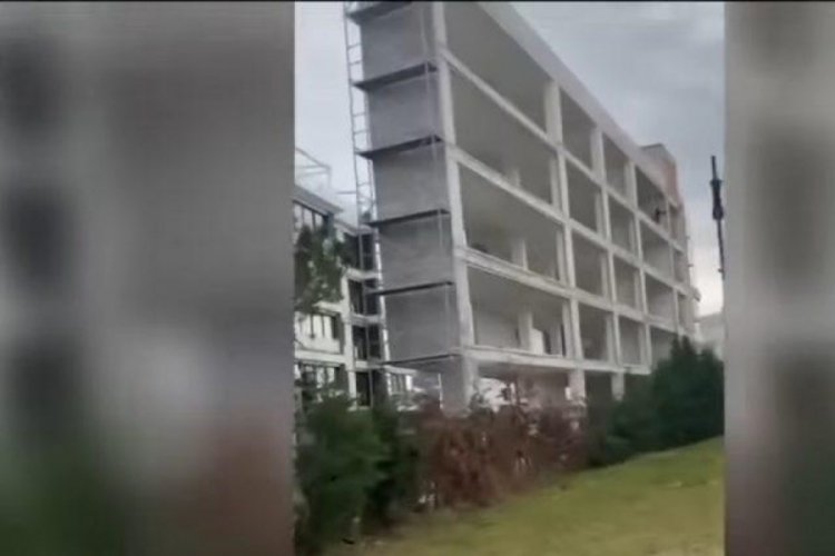 İstanbul'da site sakinlerini isyan ettiren bina