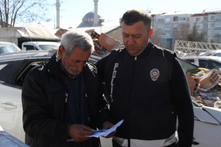 Malatya'ya &ccedil;alışmak i&ccedil;in gelmişti enkaz altında kaldı