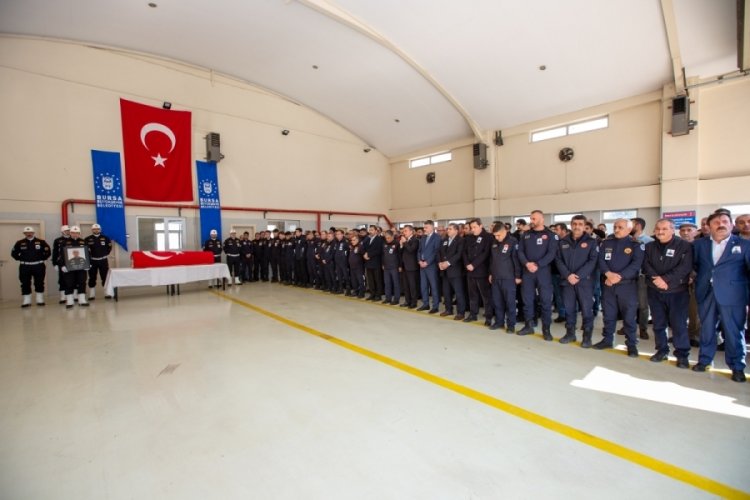 Bursa itfaiyesinde h&uuml;z&uuml;nl&uuml; veda