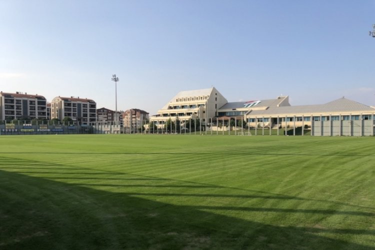 Bursaspor Kul&uuml;b&uuml;, 2022 yılında b&uuml;y&uuml;k kayıp yaşadı