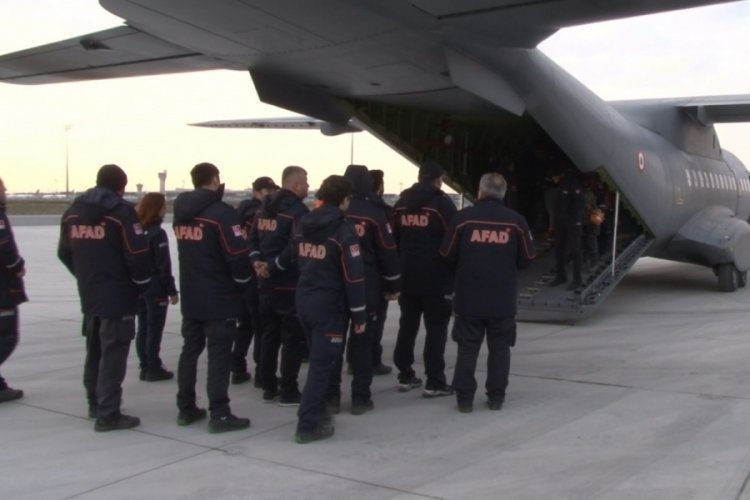 Hatay'dan 56 AFAD personeli İstanbul'a geldi