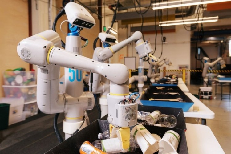 Google'da 100 temizlik robotu işten &ccedil;ıkarıldı