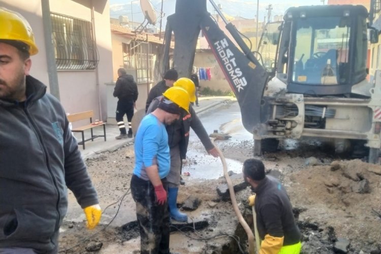 BUSKİ'nin Hatay'da da gecesi-g&uuml;nd&uuml;z&uuml; yok