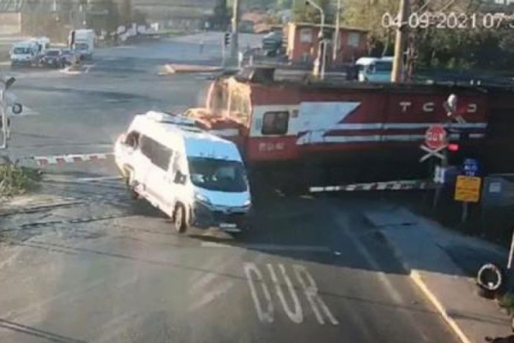 Tekirdağ'da 7 kişinin &ouml;l&uuml;m&uuml;ne neden olan minib&uuml;s şof&ouml;r&uuml;n&uuml;n cezası belli oldu