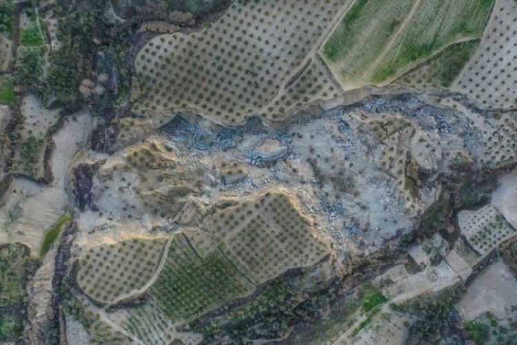 Depremden sonra dikkatleri &ccedil;ekti! Yurt dışından da ziyarete geliyorlar