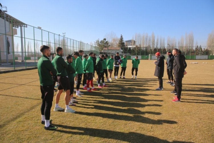Sivas Belediyespor lige devam edecek mi?