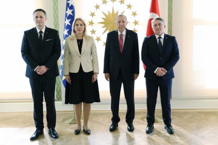 Erdoğan, Bosna Hersek Devlet Başkanlığı Konseyi &uuml;yeleriyle bir araya geldi