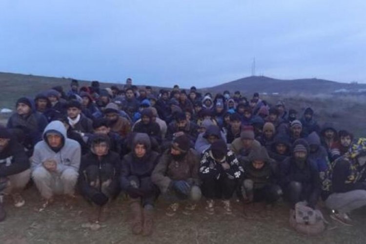 Van'da 232 g&ouml;&ccedil;men yakalandı