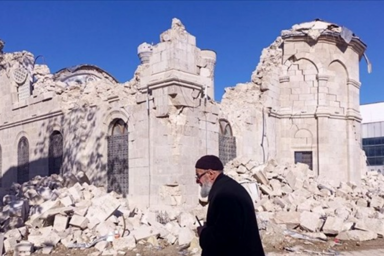 Bağışlara vergi matrahı d&uuml;zenlemesi!