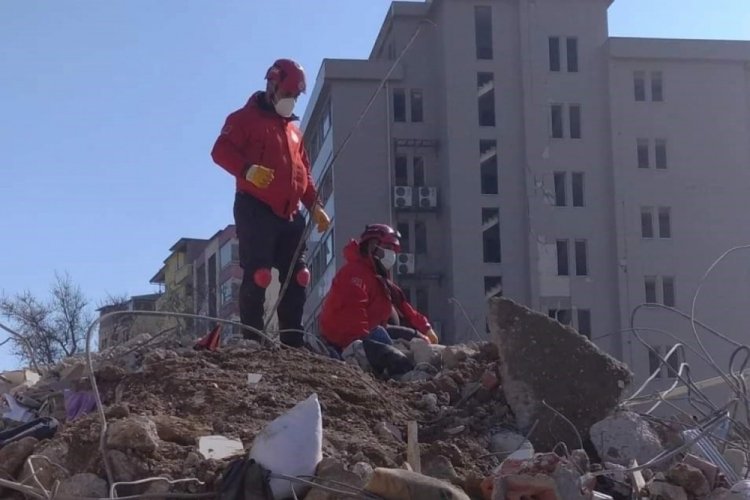 Bursa'dan Kahramanmaraş'a giden &Ccedil;AK ekibi yaşadıklarını anlattı