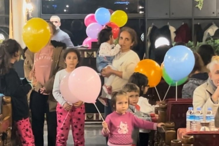 Bursa'da Mahmut Tuncer'den depremzedelere moral yemeği