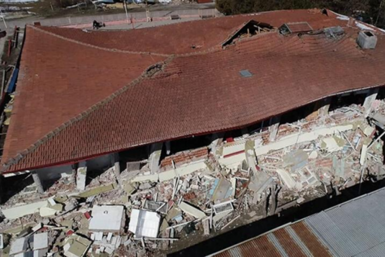 Riskli binalara g&uuml;&ccedil;lendirme etki etmedi