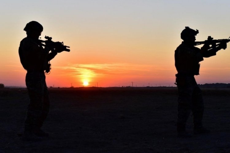 2 PKK'lı ter&ouml;rist daha teslim oldu