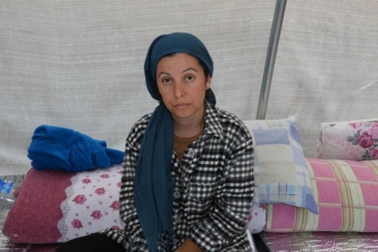 Depremde evladını kaybeden acılı anne: O re&ccedil;eli yedirmeye fırsatım olmadı
