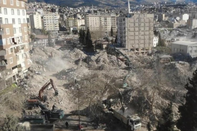 Kahramanmaraş depreminin arkasından akıllara o felaket geldi!