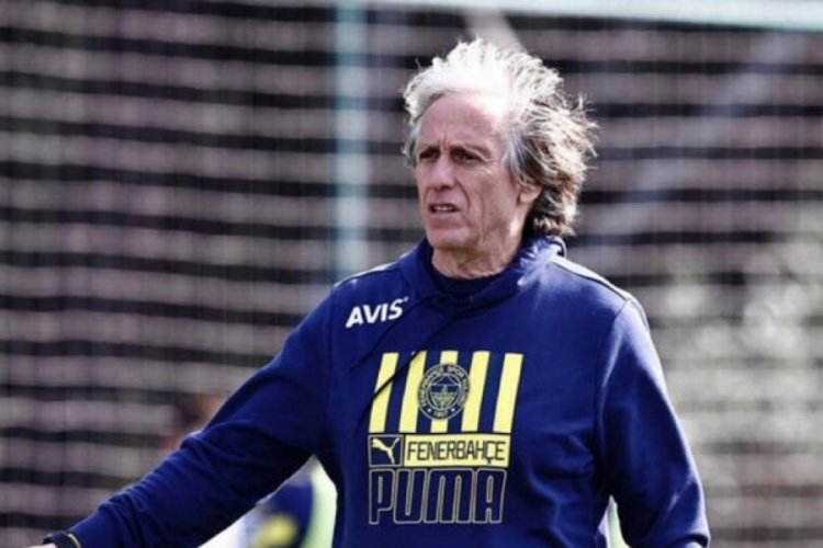 Jorge Jesus ve Batshuayi d&ouml;n&uuml;yor