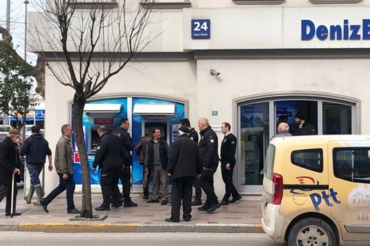 Bankacıların dikkati, &ccedil;ift&ccedil;inin dolandırılmasını engelledi