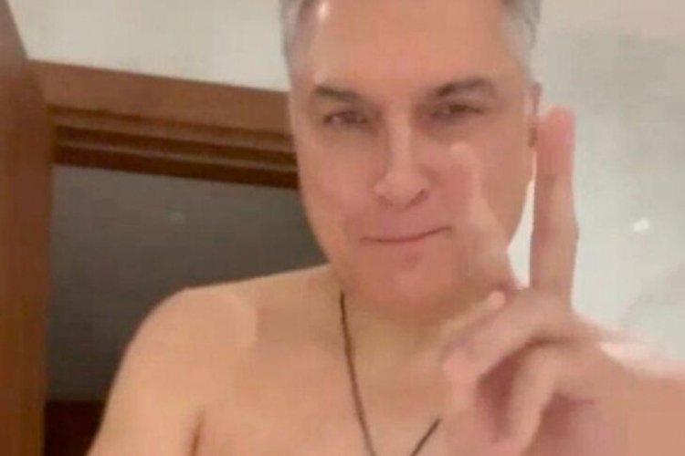Rusya Kara Kuvvetleri Başkomutan yardımcısının &ccedil;ıplak dans ettiği videosu sızdırıldı