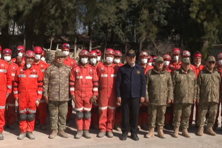 Bakan Akar'dan Doğal Afet Arama Kurtarma Taburuna ziyaret