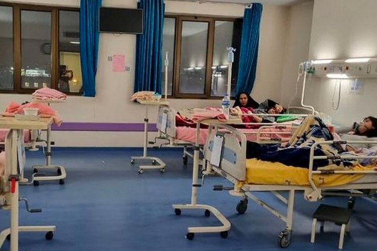 İran'da zehirlenen 650 kız &ouml;ğrenci i&ccedil;in a&ccedil;ıklama: Okula gitmemek i&ccedil;in yaptılar