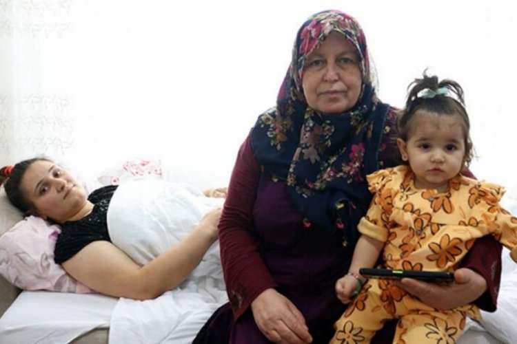 Yaralı depremzedeye ve bebeğine evini a&ccedil;tı